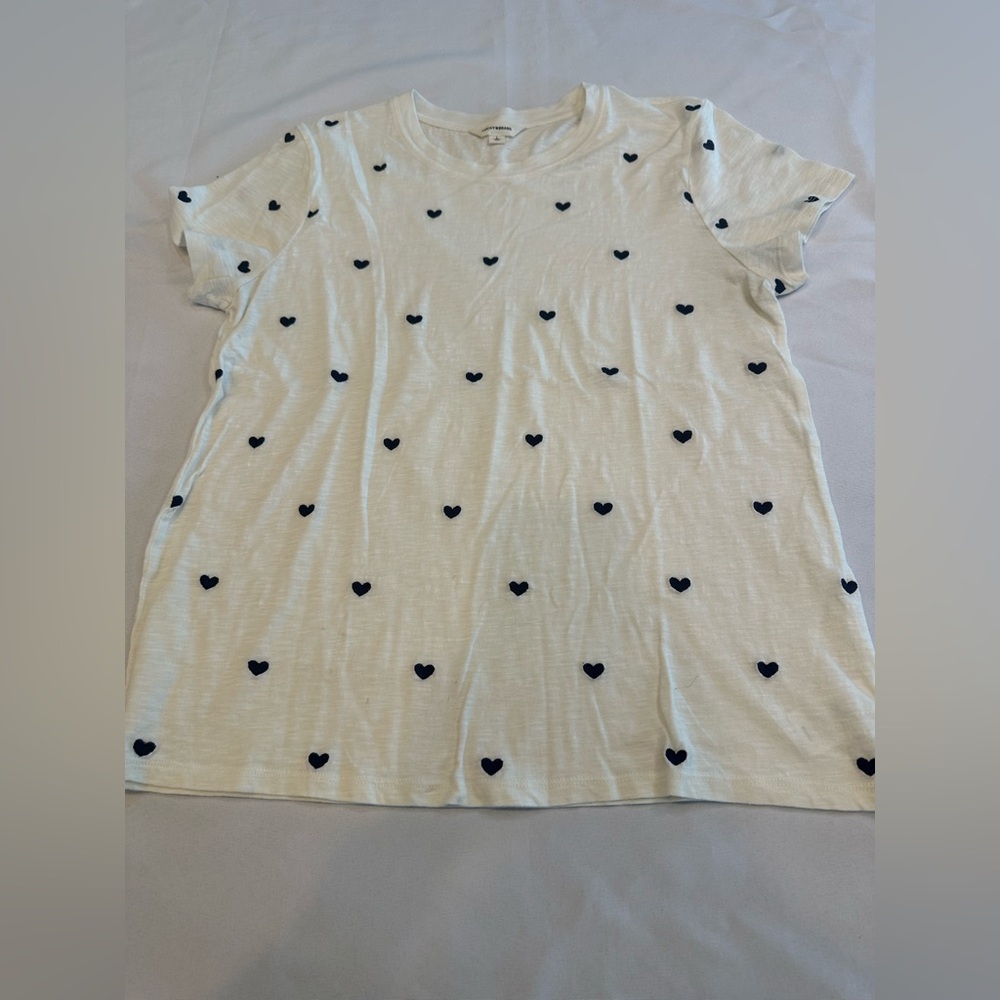 Lucky Brand Black Heart Pattern Short Sleeve Tee Size Large